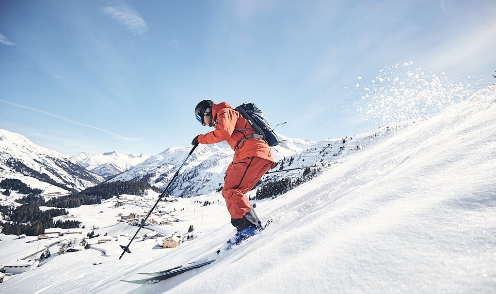 Skiabfahrt in der Region Warth-Schröcken